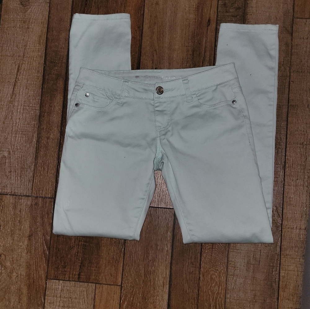 Celebrity pink  size 3